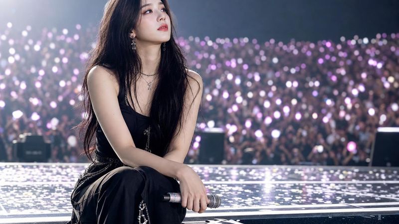 This message from Nayeon's mom has TWICE contract renewal talk surging, and ONCEs are watching JYP's next move