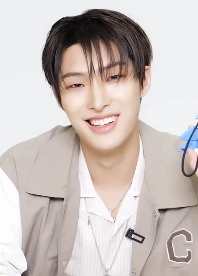 Mingi of ATEEZ